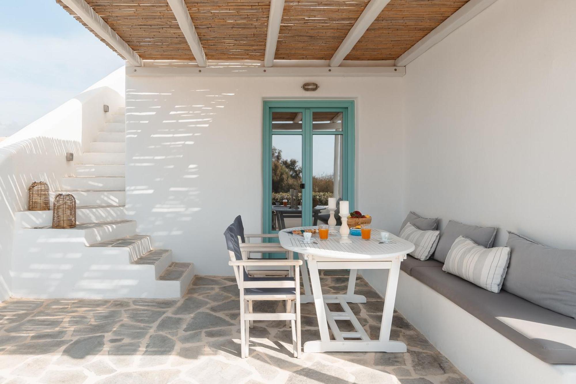 Ploes Seaside Apartment